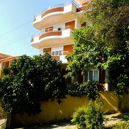 Appartement Lux Vlorë