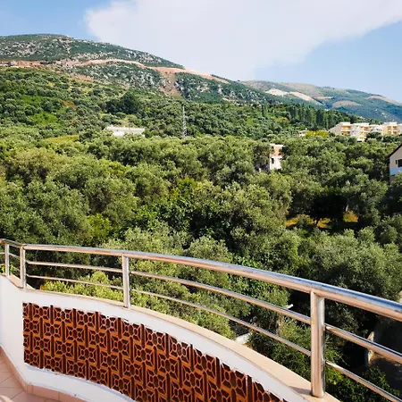 Lux * Vlorë