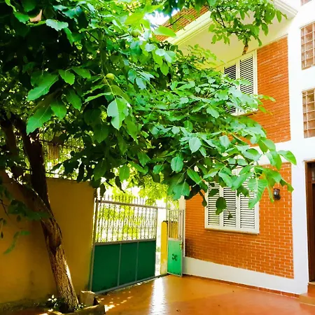Lux Appartement Vlorë